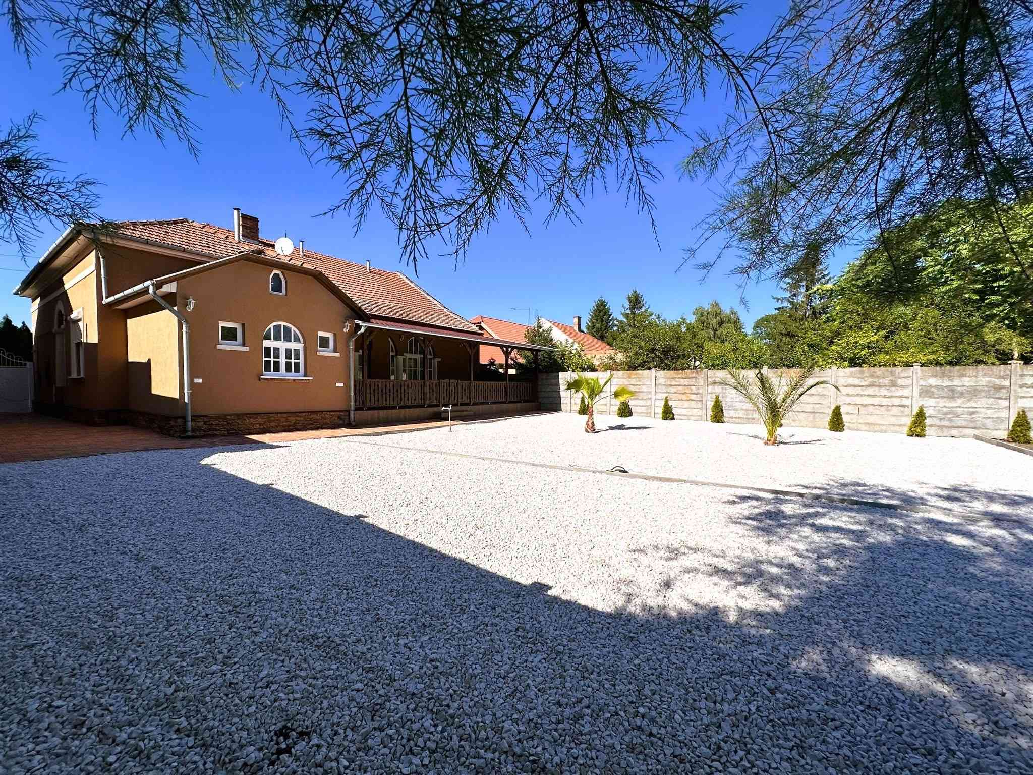Békéscsabán nagypolgári luxus ingatlan eladó  – 10. fotó