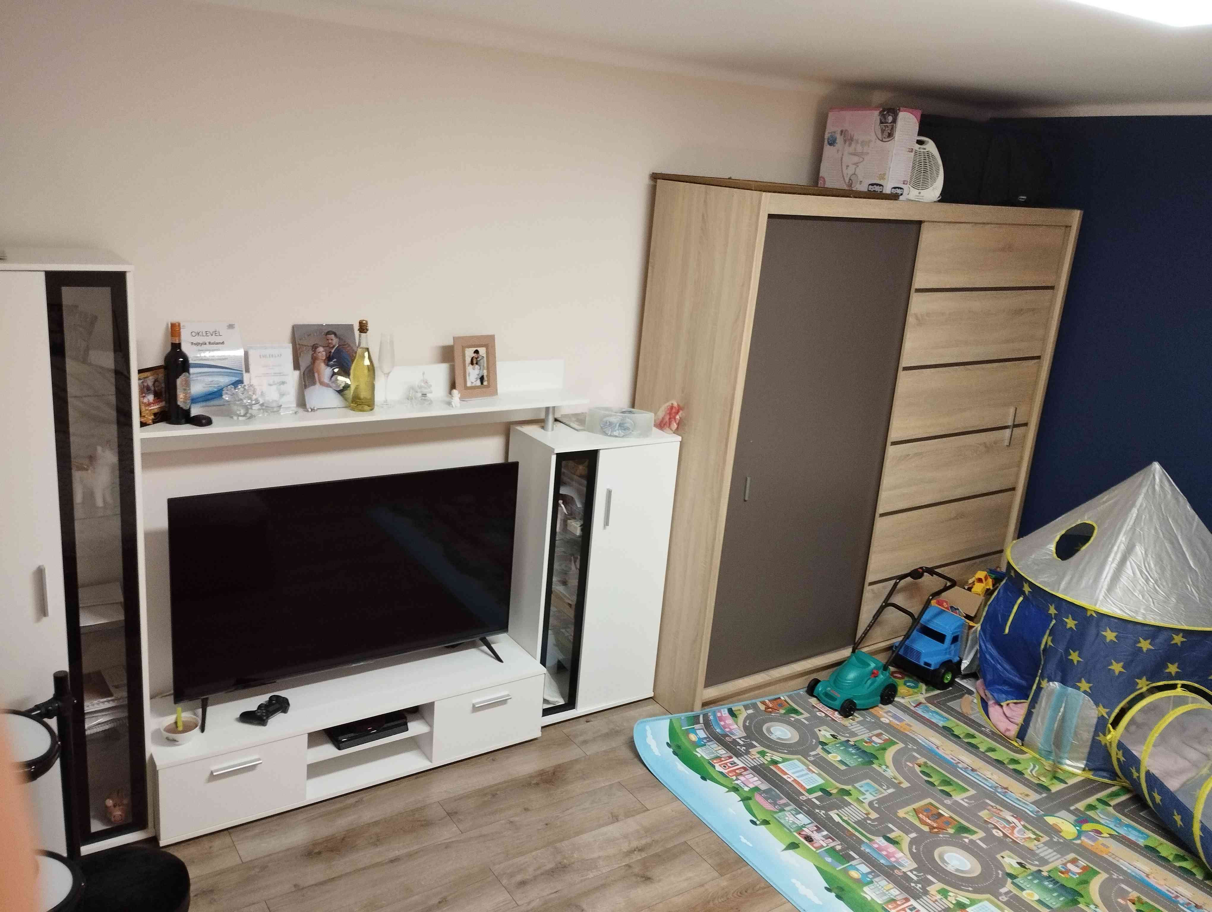 Lakás Eladás Szép Kertkapcsolatos Zöld övezetű ingatlan! – 22. fotó