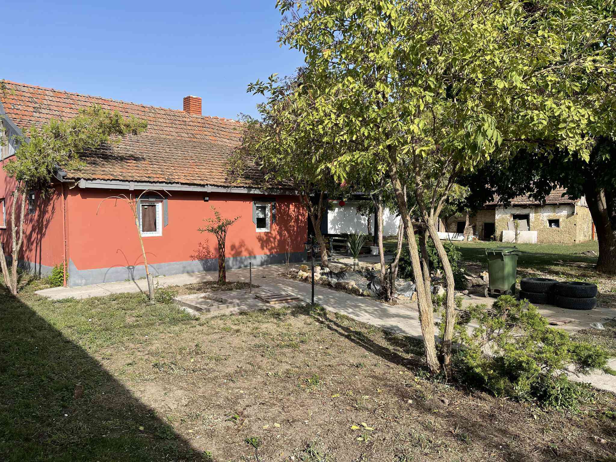 Eladó ingatlan Kunmadarason  – 4. fotó