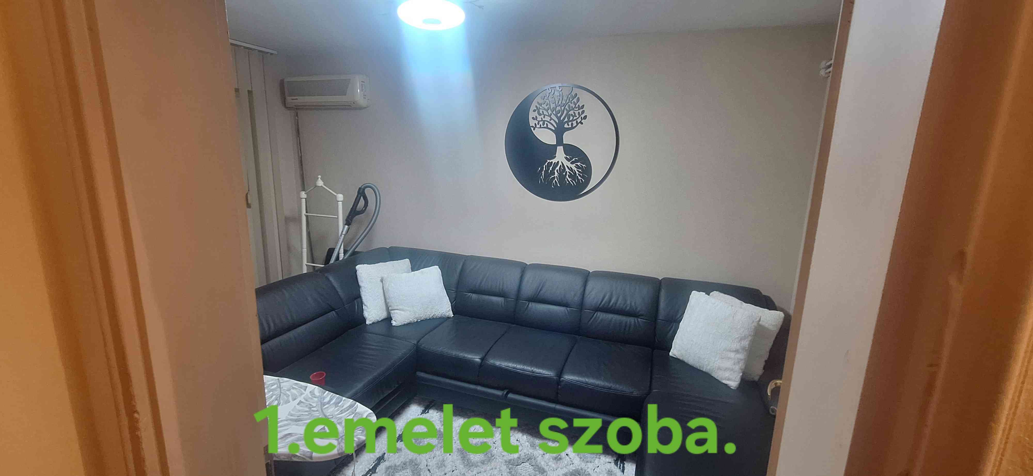 Emeletes Ház Újszegeden. – 13. fotó