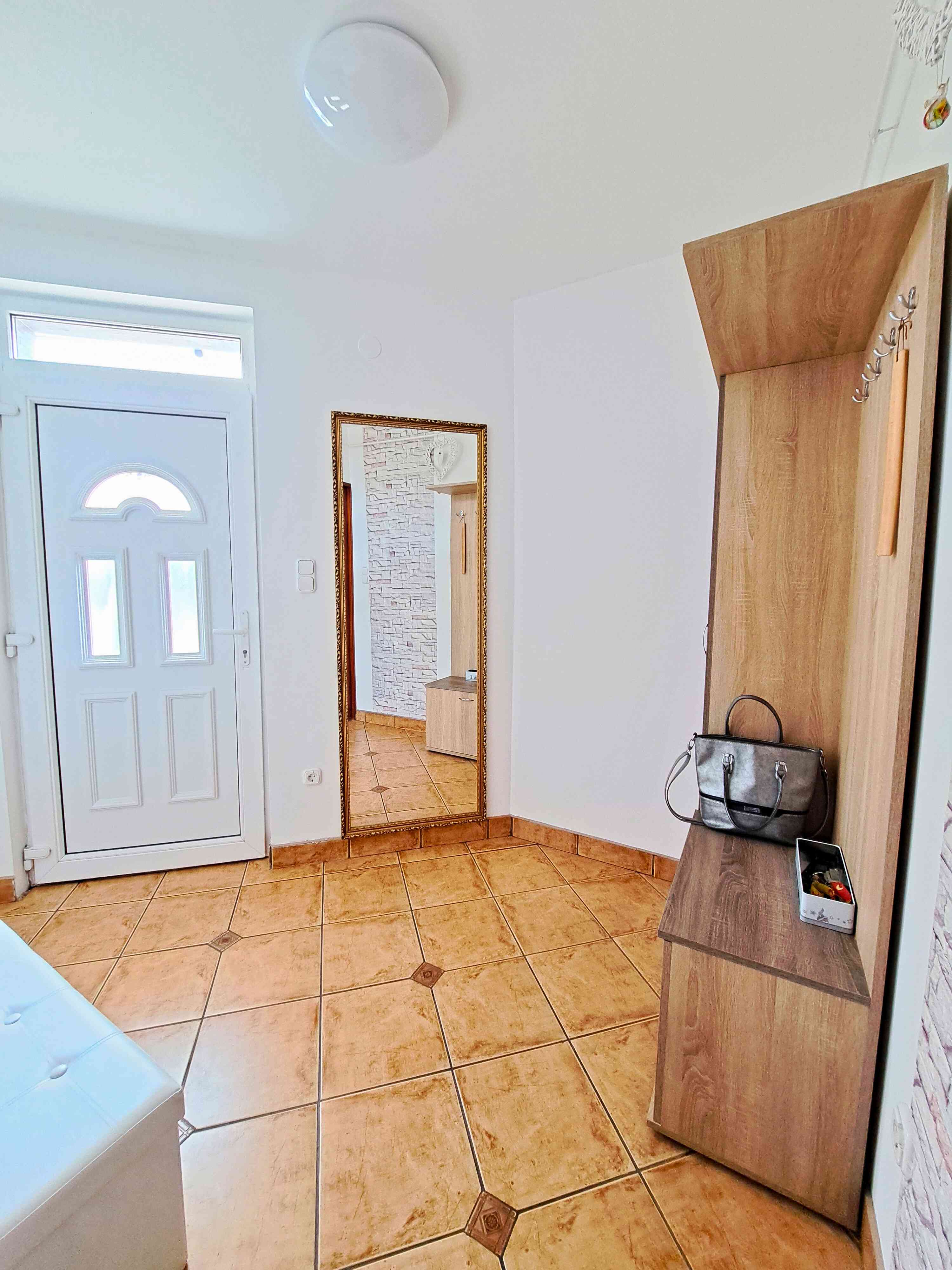 Eladó családi ház Debrecen-Dévai Utca – 2. fotó
