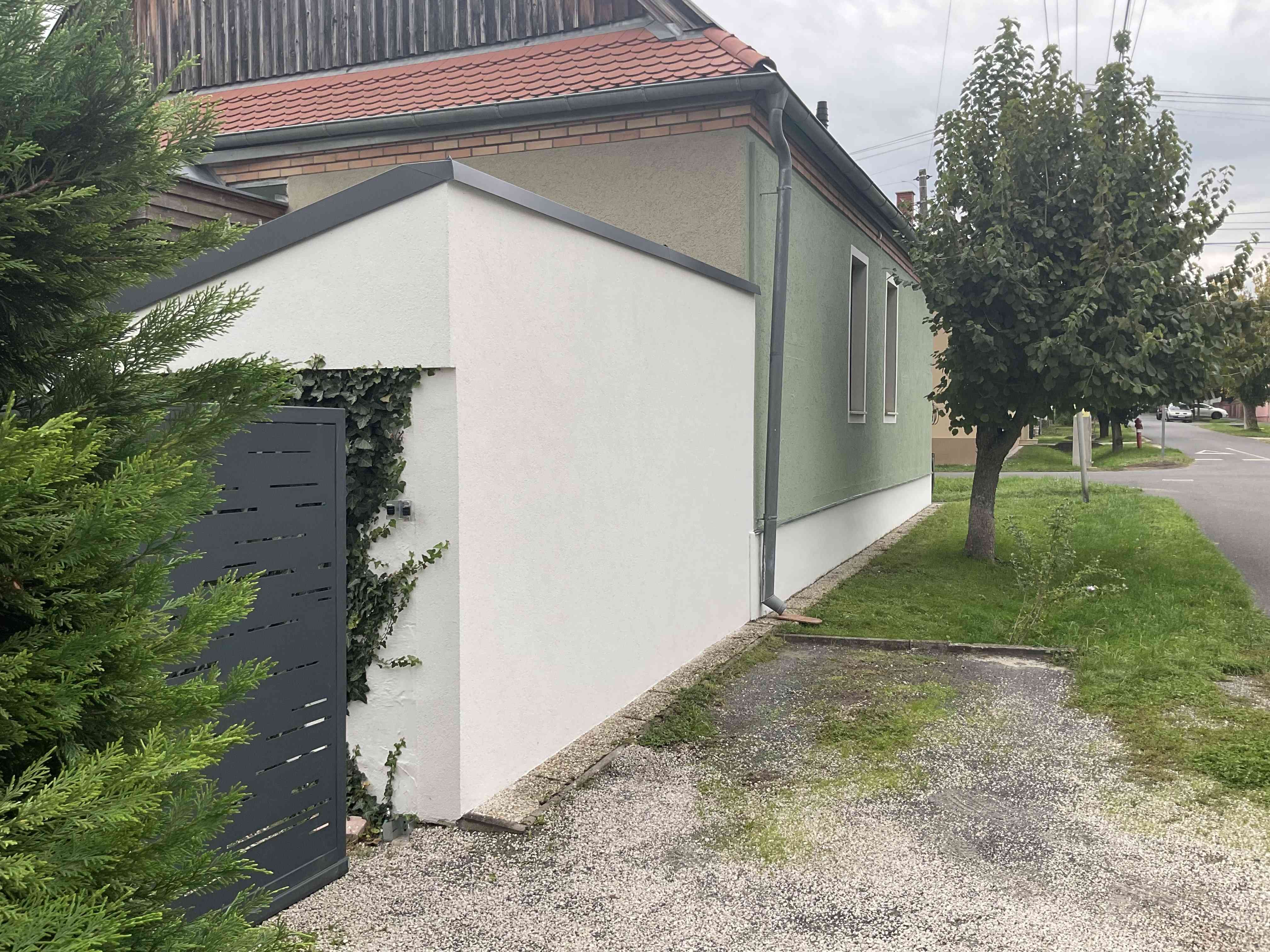 ELADÓ 2 SZOBÁS STÍLUSOS CSALÁDI HÁZ – 13. fotó