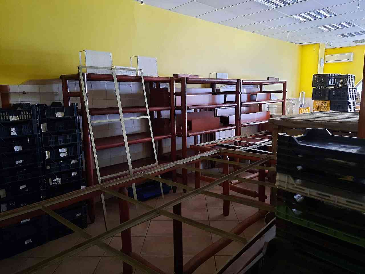 Üzlethelyiség, Szeged-Alsóváros frekventált helyén eladó! – 3. fotó