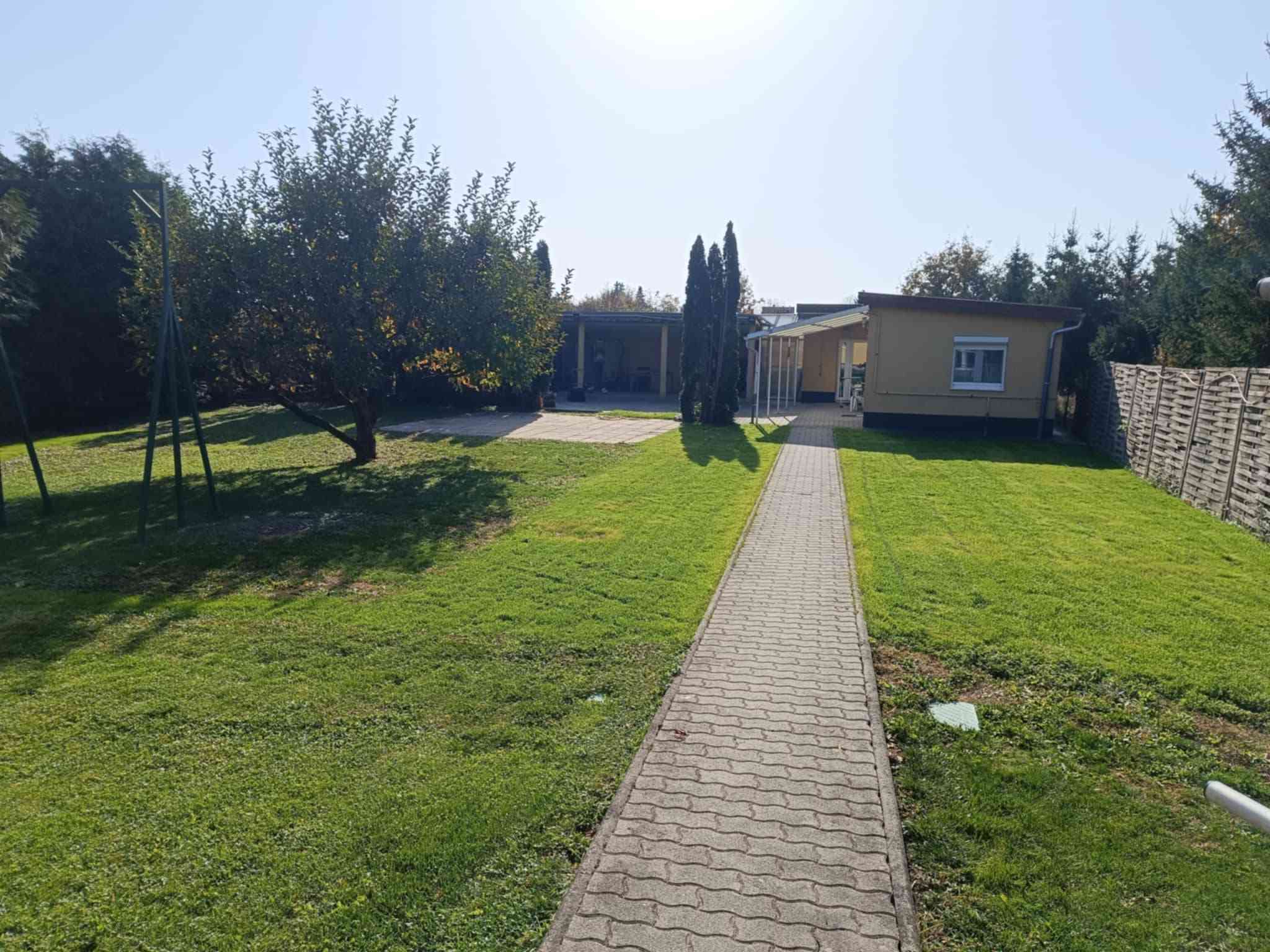 Két családi ház egy áráért Egerben eladó – 5. fotó