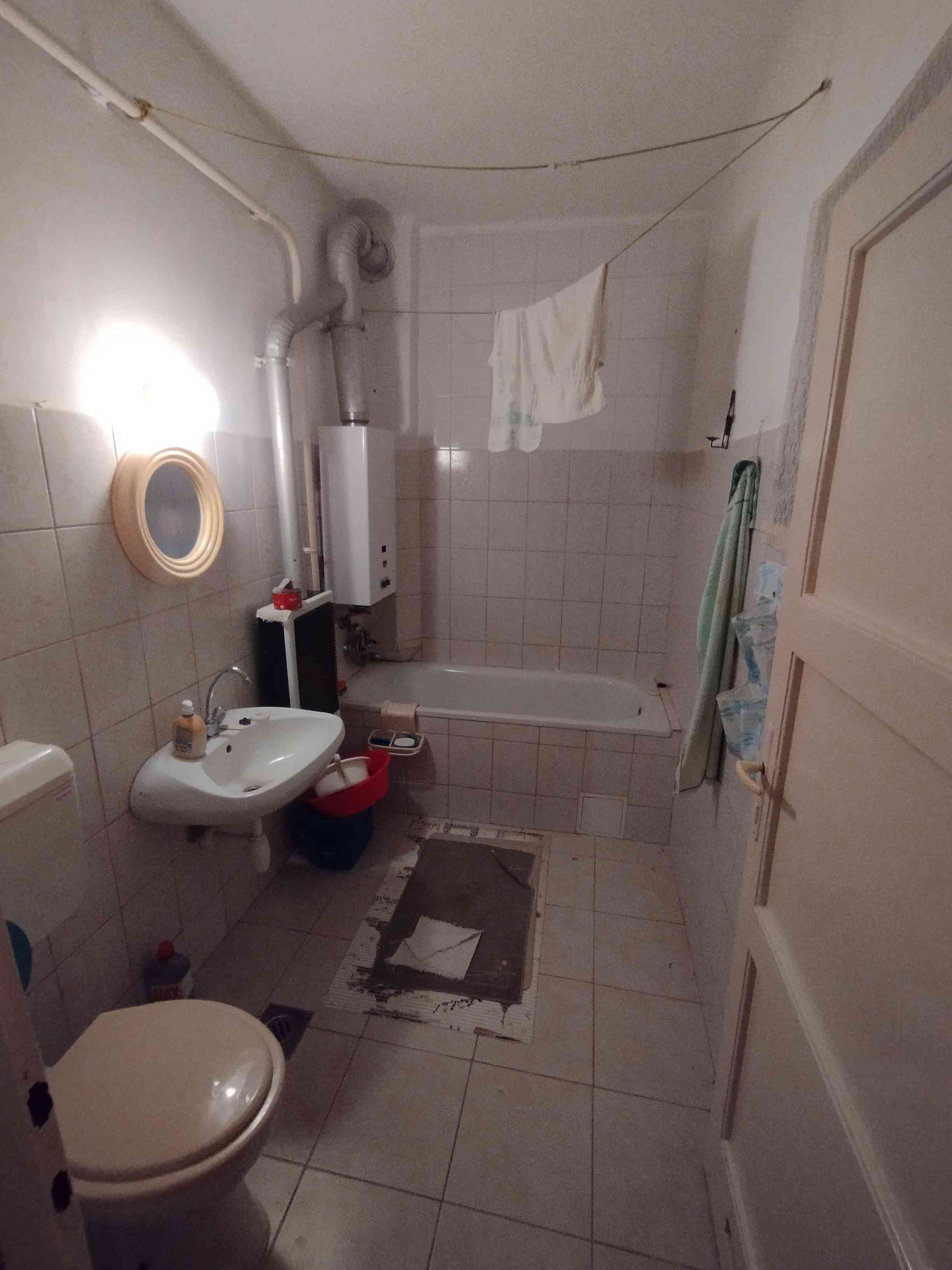 Szolnokon Külső városrészen kívül a város zajától  – 3. fotó