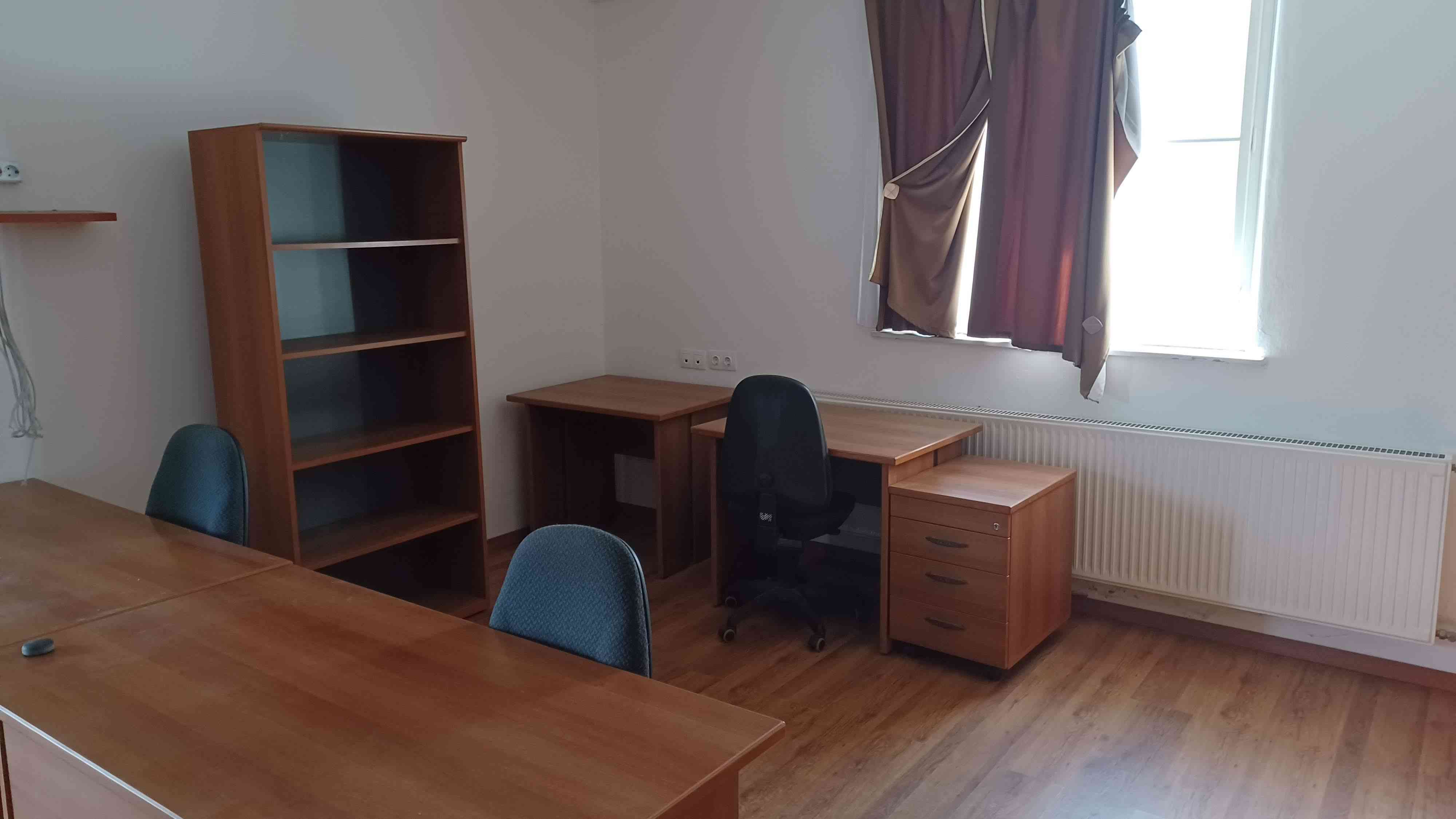 Irodahelyiség kiadó Mórahalmon – 2. fotó