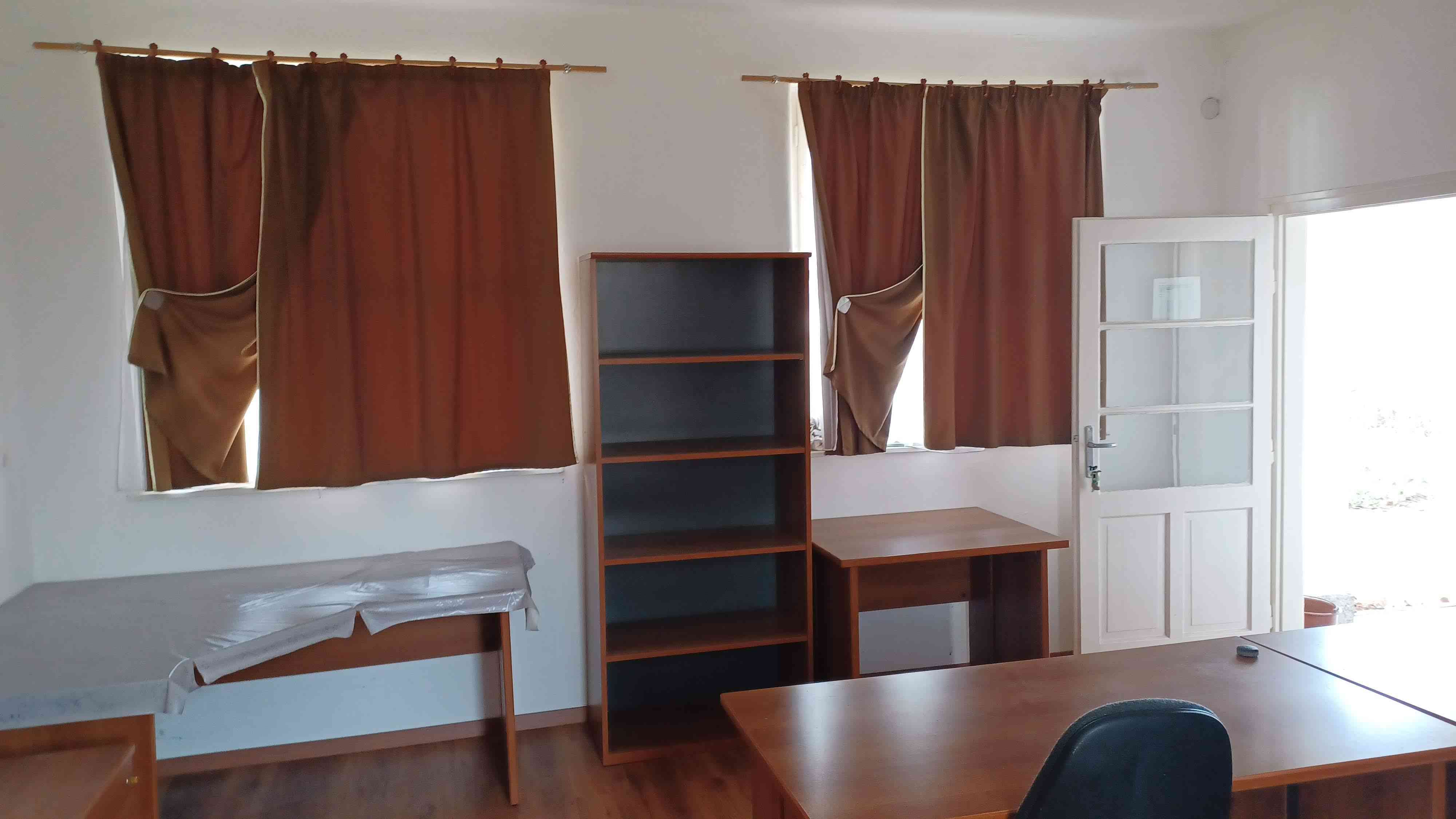 Irodahelyiség kiadó Mórahalmon – 5. fotó